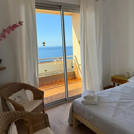 Appt T2 Avec Vue Et Proche Des Plages ! *