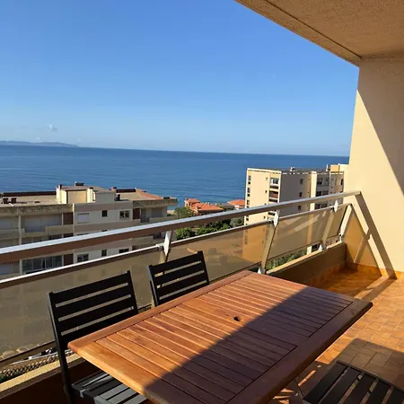 Appt T2 Avec Vue Et Proche Des Plages ! *